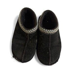 Girls black Uggs shoes slip on shoes 13
